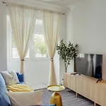 Flat 4 * Amadora