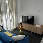 Flat 4