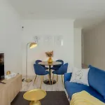 Flat 4 * Amadora