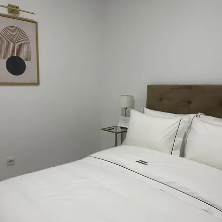 Apartment Flat 4 Amadora
